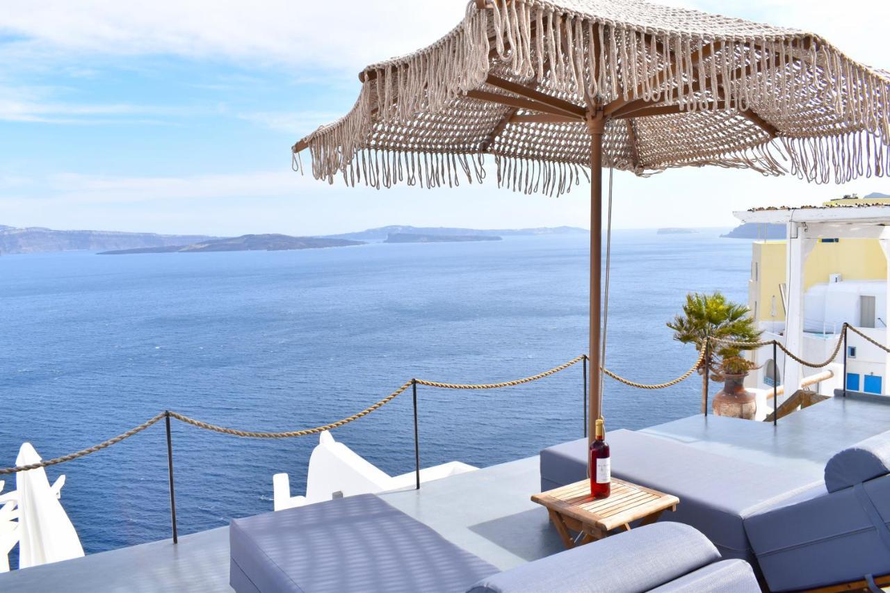 Oinos Luxury Suites Caldera Oia  Exterior photo